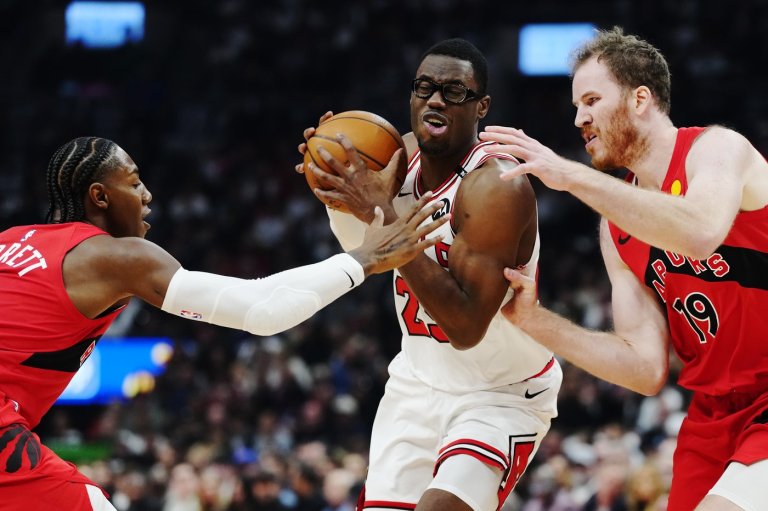 Raptors holding opponents to league-low 102.5 points per game early in the season | iNFOnews.ca