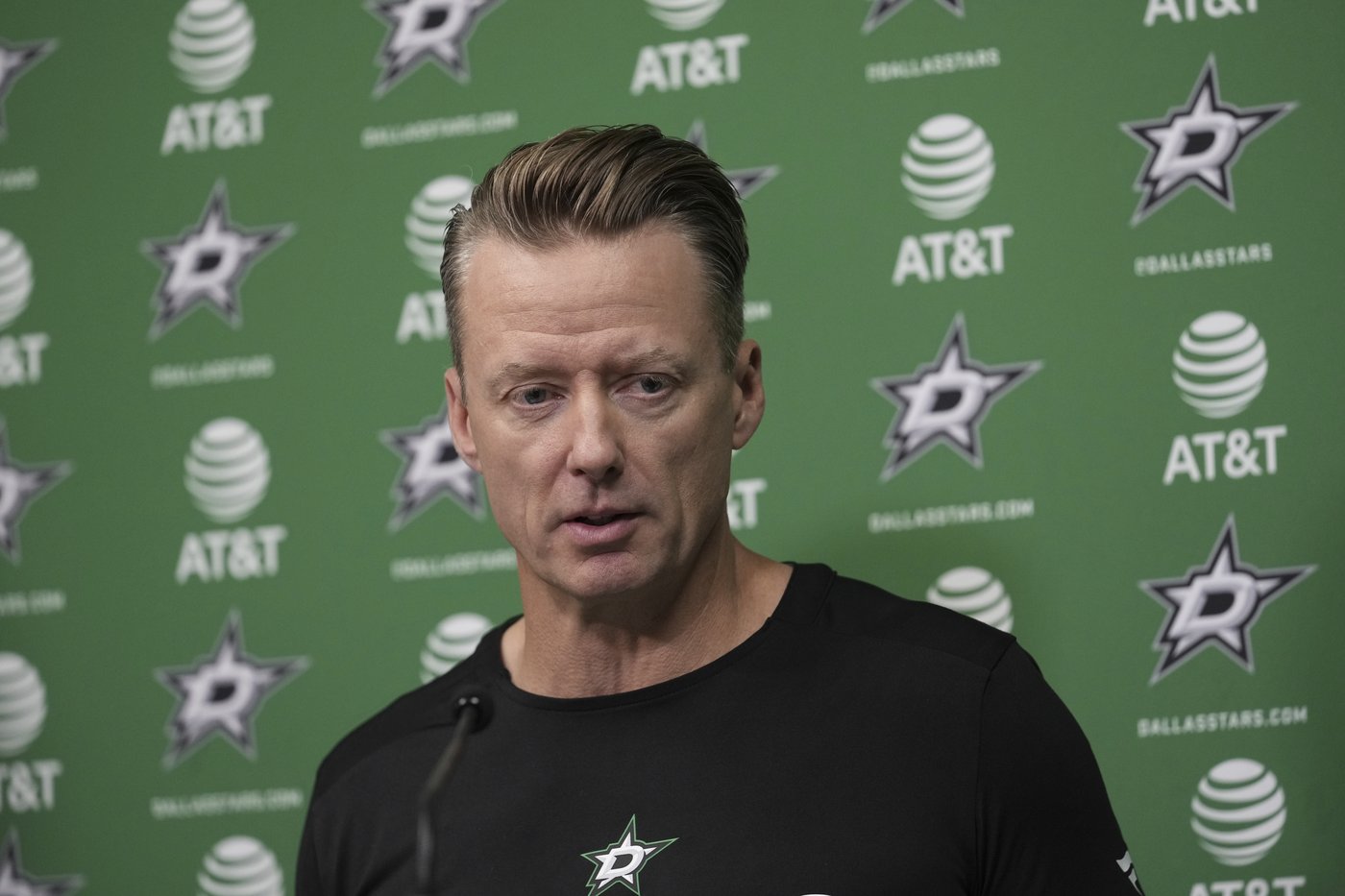 Nine NHL teams have a new coach. Here's what to expect from the changes | iNFOnews.ca