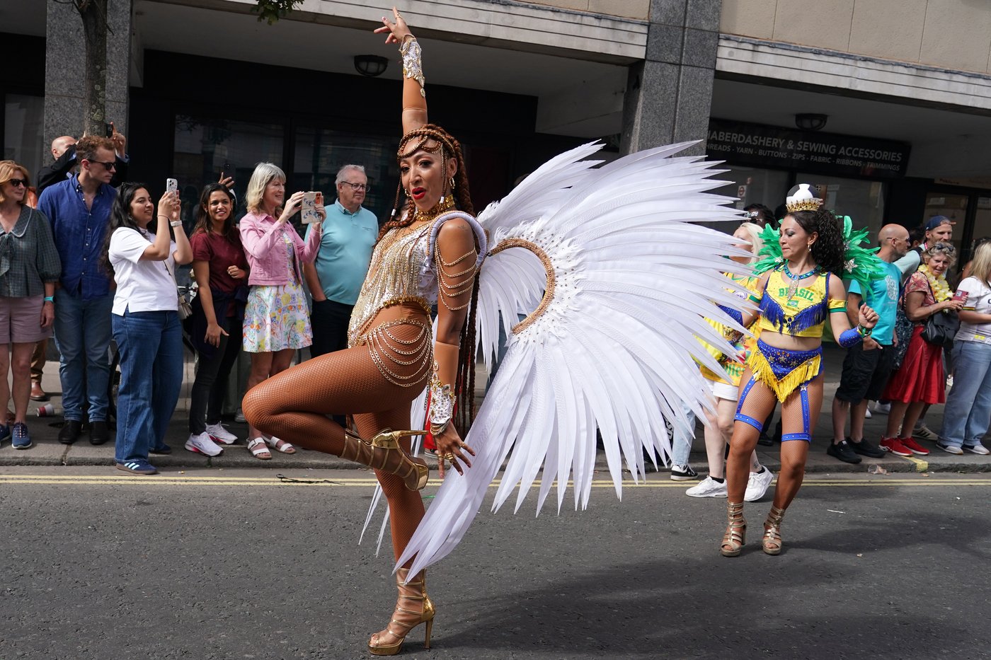 Photos show revelers celebrating Caribbean culture at London's Notting Hill Carnival | iNFOnews.ca