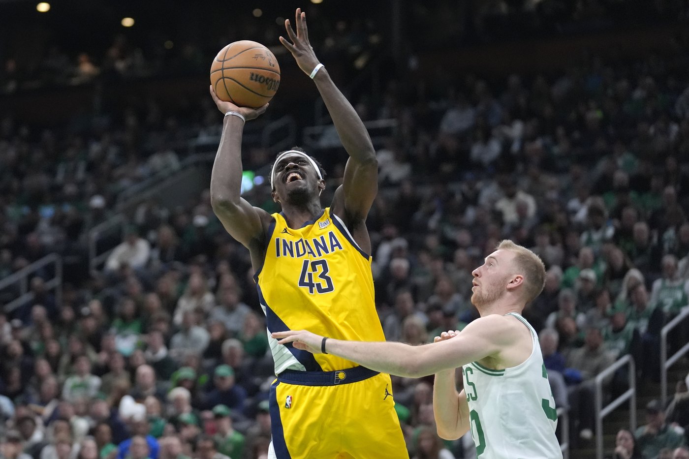 Haliburton scores 31 points as Pacers rebound from 37-point loss to Celtics by winning rematch | iNFOnews.ca