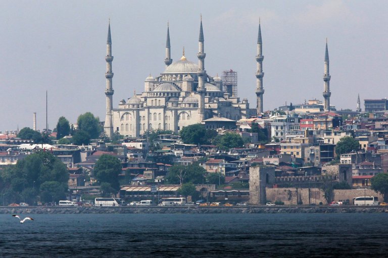 Turkey sentences 5 opposition mayors in cases critics slam as politically motivated | iNFOnews.ca