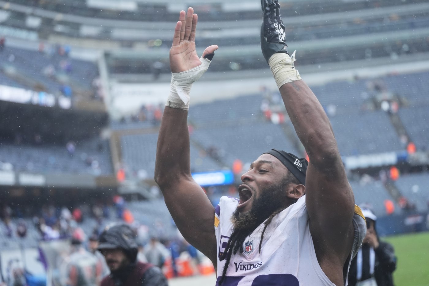 Vikings' defense is again well-connected and well-coached, at the direction of Brian Flores | iNFOnews.ca Vikings' defense is again well-connected and well-coached, at the direction of Brian Flores | iNFOnews.ca