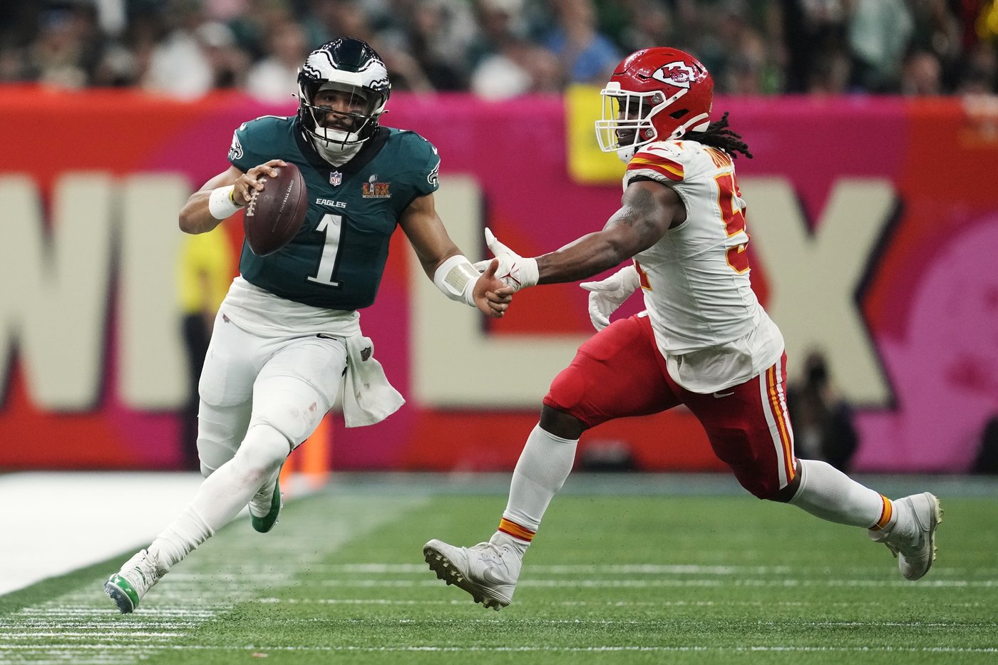 Eagles halt Chiefs' quest for historic win, disappoint most pre-game Proline bettors | iNFOnews.ca