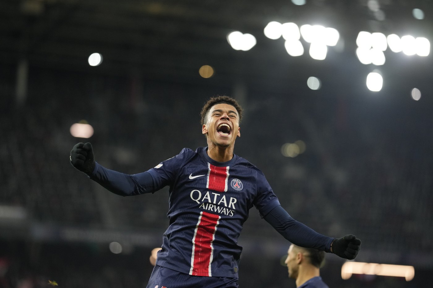 Mbappe, Vinicius and Bellingham on target as Real Madrid beats Atalanta 3-2. Liverpool wins again | iNFOnews.ca