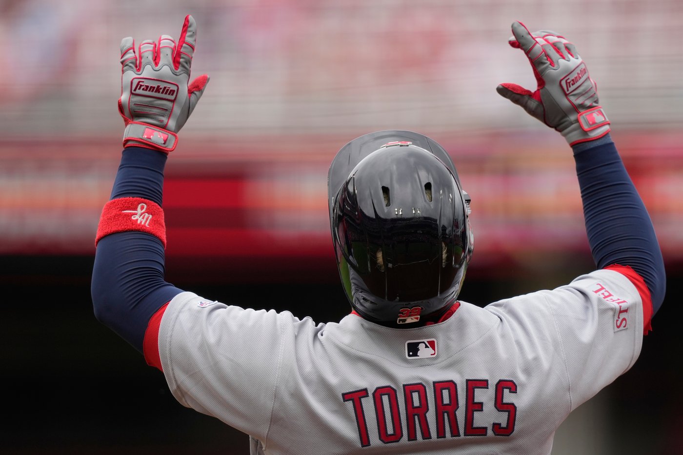 Cardinals' Bryan Torres homers in big league debut, 11 years after first minor league appearance | iNFOnews.ca