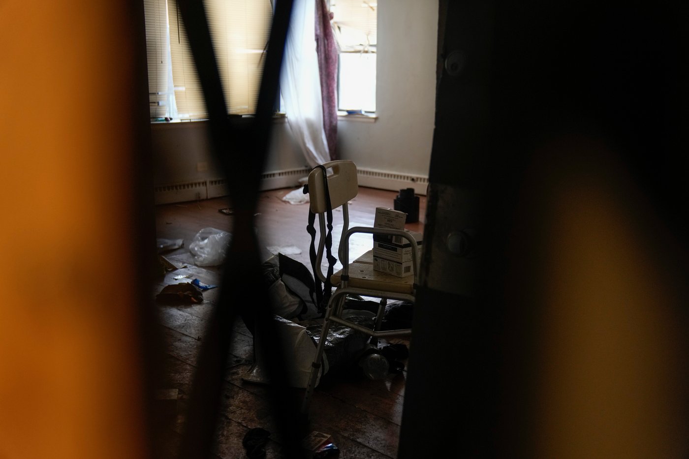Takeaways from AP report on a Chicago raid that signals a major escalation of immigration crackdown | iNFOnews.ca