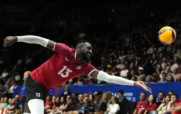 Canada men fall just short against Bulgaria in Volleyball Nations League play | iNFOnews.ca