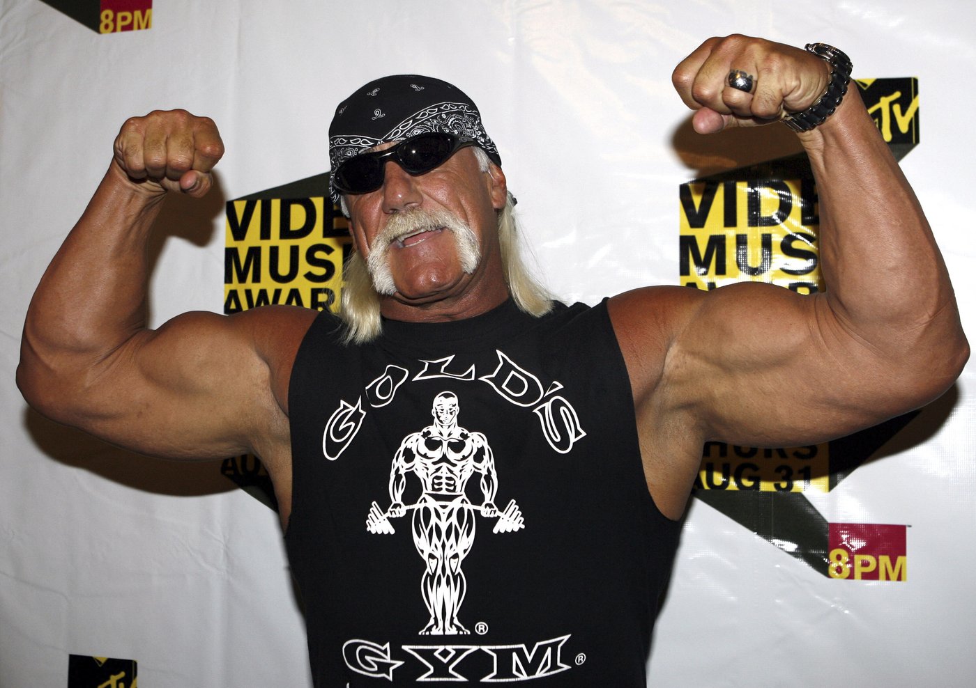 Hulk Hogan, icon in professional wrestling, dies at age 71 | iNFOnews.ca
