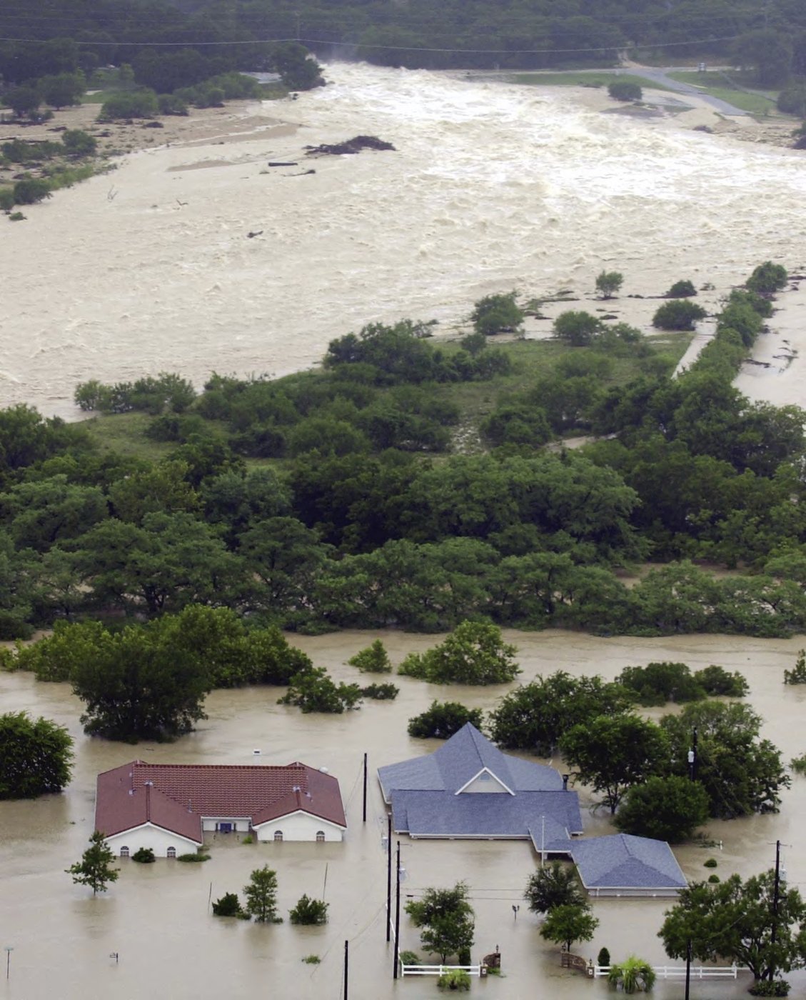 A deadly 1987 flood scarred the same Texas county that is reeling through another disaster | iNFOnews.ca A deadly 1987 flood scarred the same Texas county that is reeling through another disaster | iNFOnews.ca