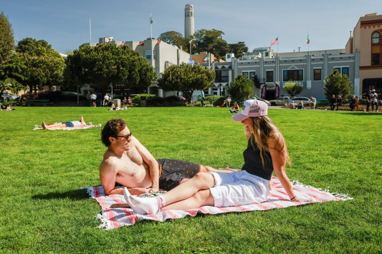 San Francisco sizzles as a winter heat wave grips the West | iNFOnews.ca