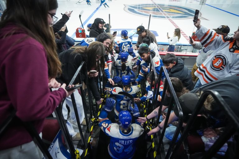 'Something different was in the air': First game a special experience for Goldeneyes | iNFOnews.ca