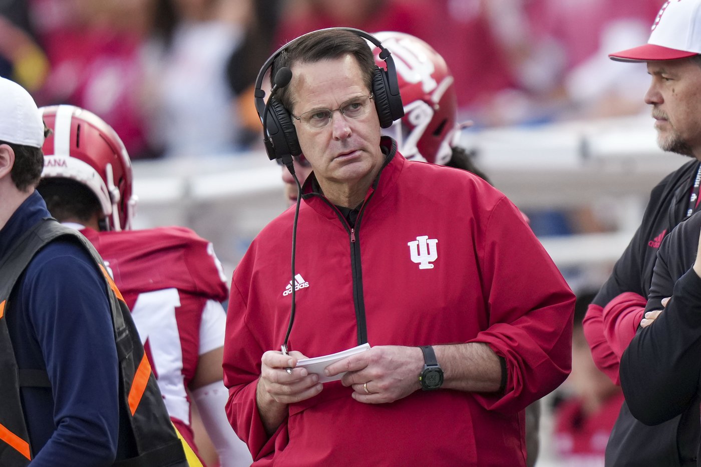Indiana rewards Curt Cignetti for 10-0 season with 8-year contract | iNFOnews.ca