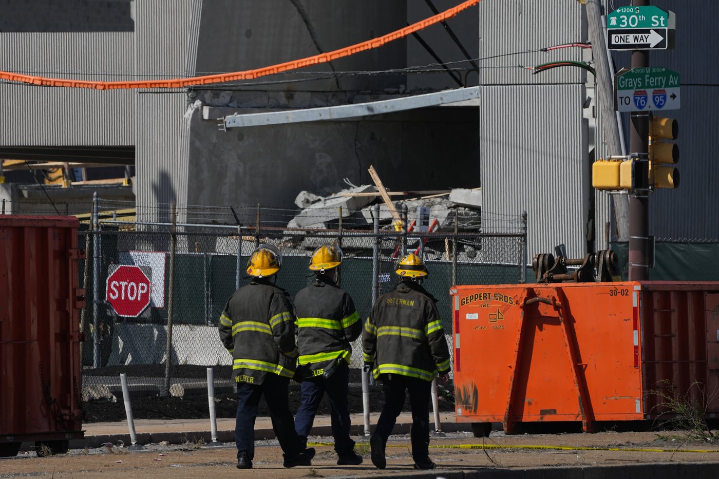 Bodies of 2 workers found days after partial collapse at parking garage being built in Philadelphia | iNFOnews.ca Bodies of 2 workers found days after partial collapse at parking garage being built in Philadelphia | iNFOnews.ca