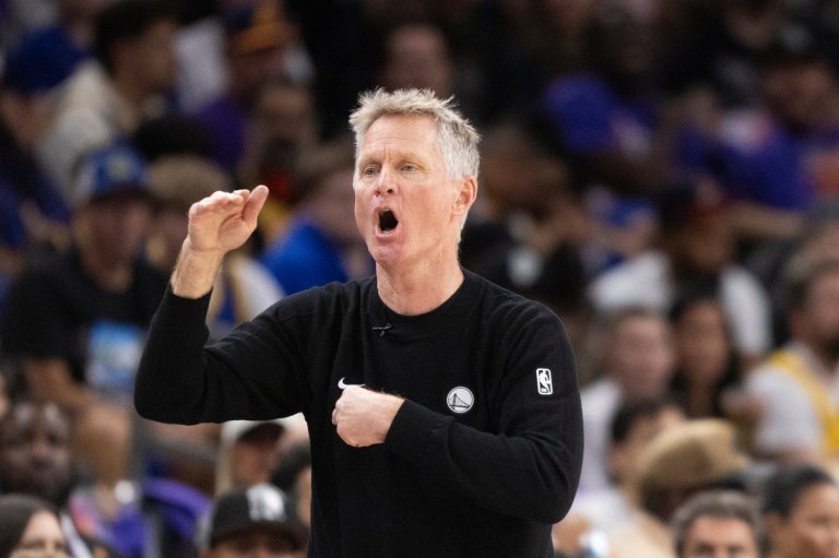 Warriors coach Steve Kerr uncertain about his future, notes 'these jobs all have an expiration date' | iNFOnews.ca