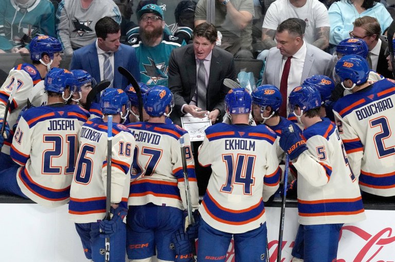 Healthy scratches show what Mike Babcock is trying to establish as coach of the Oilers | iNFOnews.ca