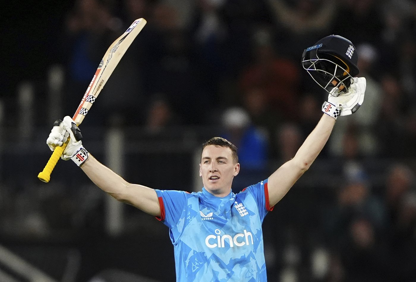 Brook hits century as England keeps ODI series alive by ending Australia's 14-match winning run | iNFOnews.ca