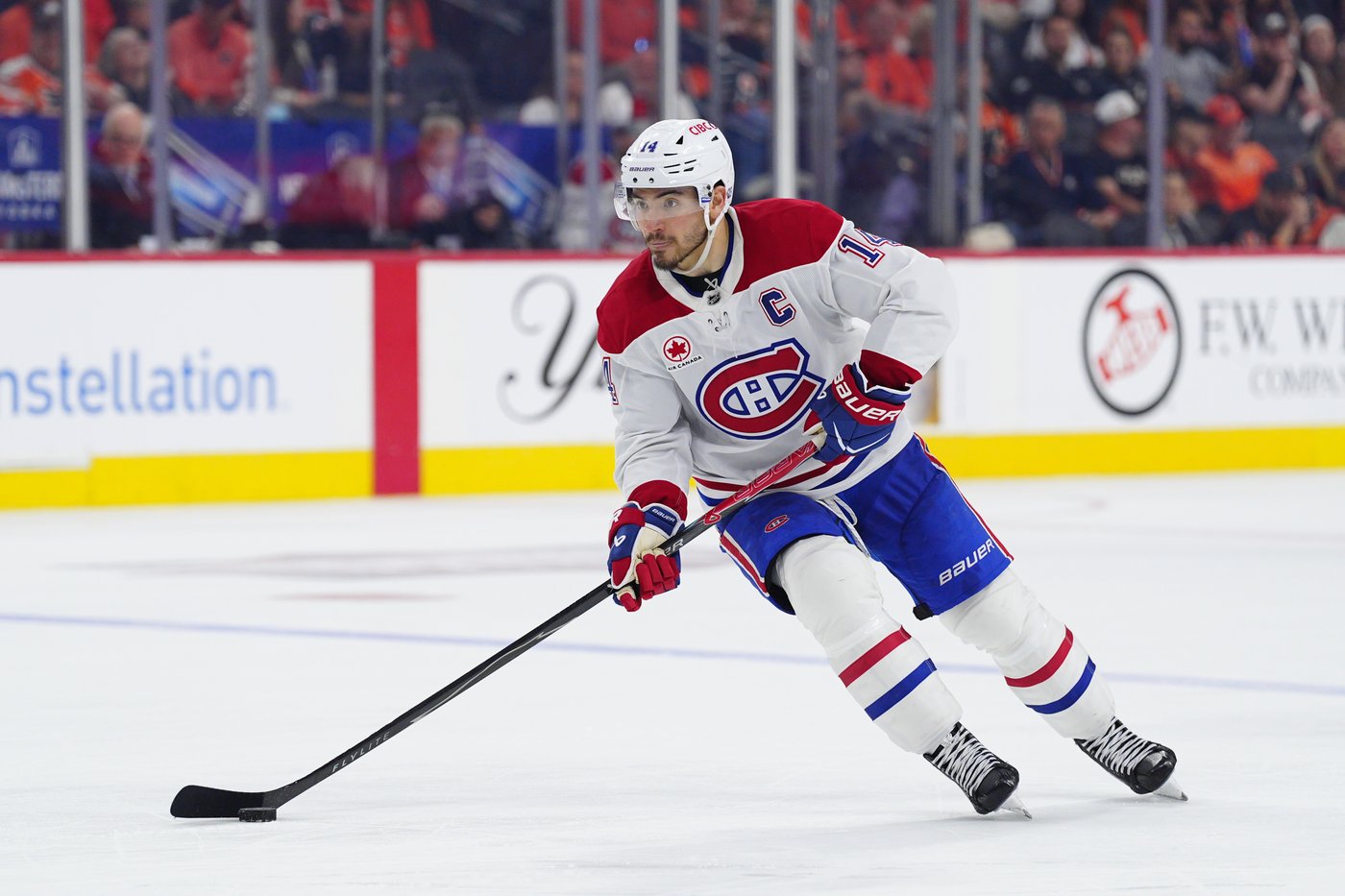 Dobes embraces showdown with Vasilevskiy as Canadiens prepare to face Lightning | iNFOnews.ca