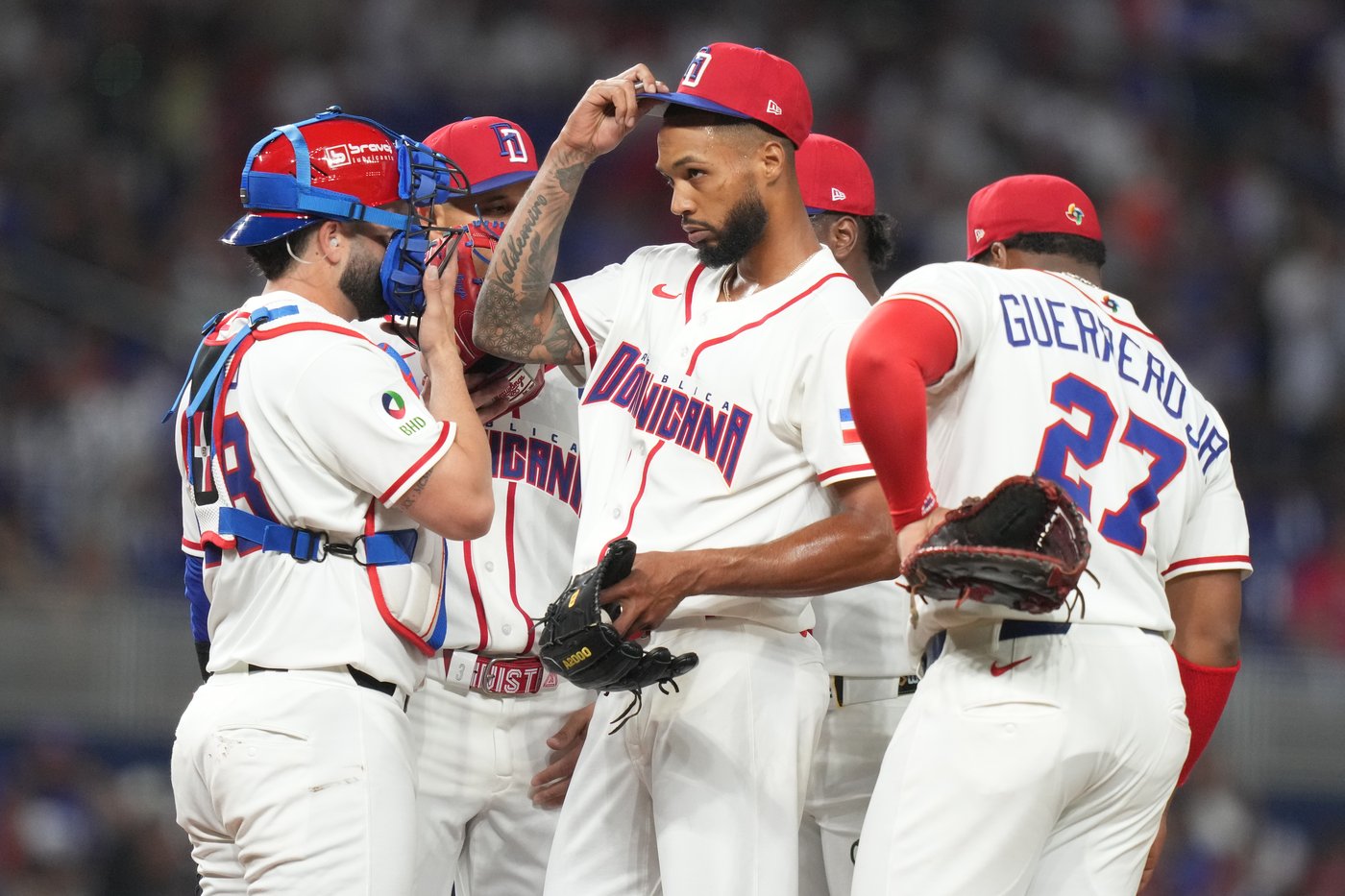 Phillies agree to 6-year contract with opening day starter Cristopher Sánchez | iNFOnews.ca
