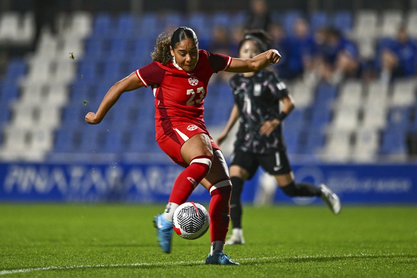 Arsenal's gaudy transfer fee for Canadian forward Olivia Smith buzzes at home | iNFOnews.ca