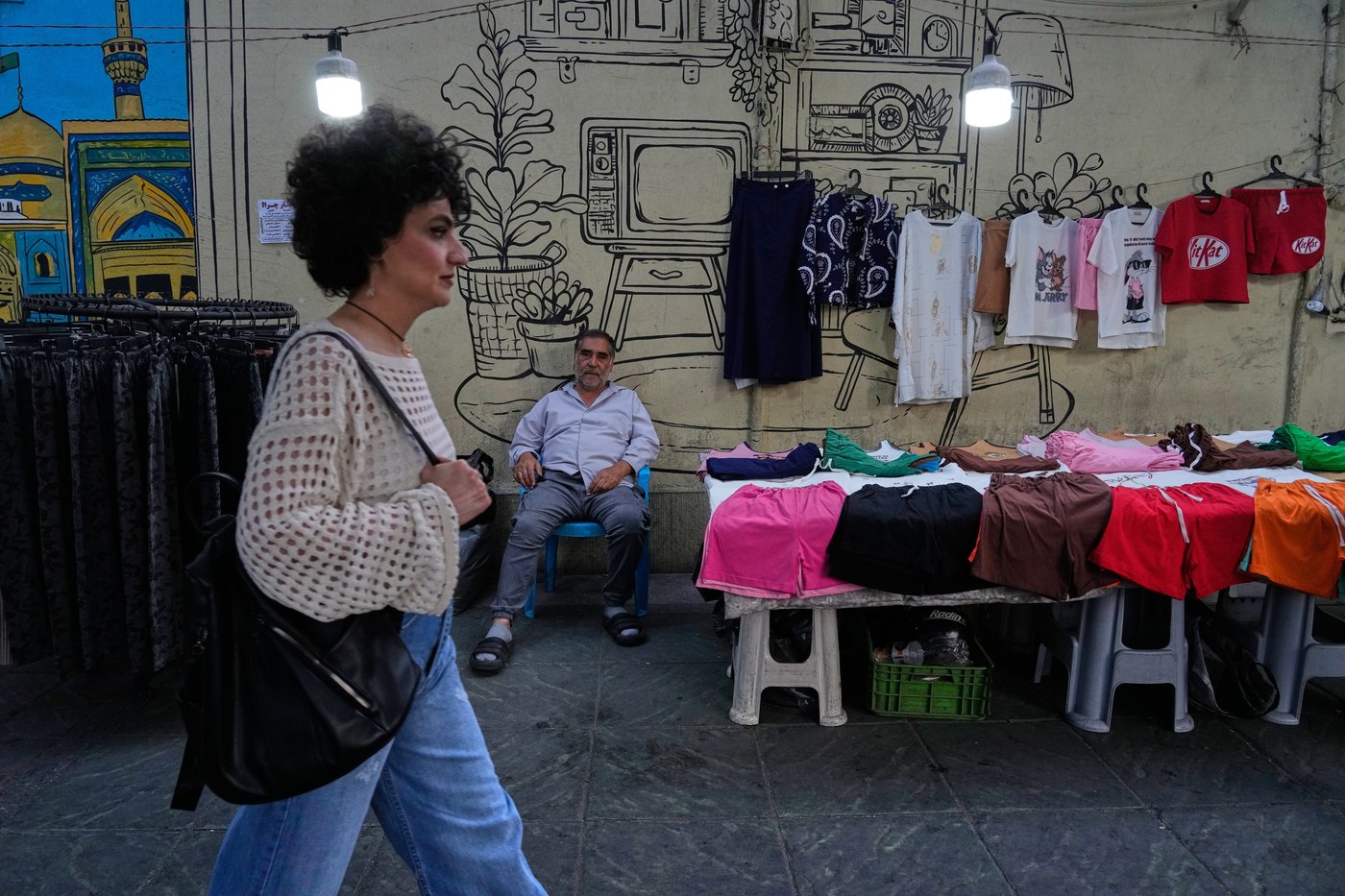 Photos of life inside Iran after latest US proposal falters | iNFOnews.ca