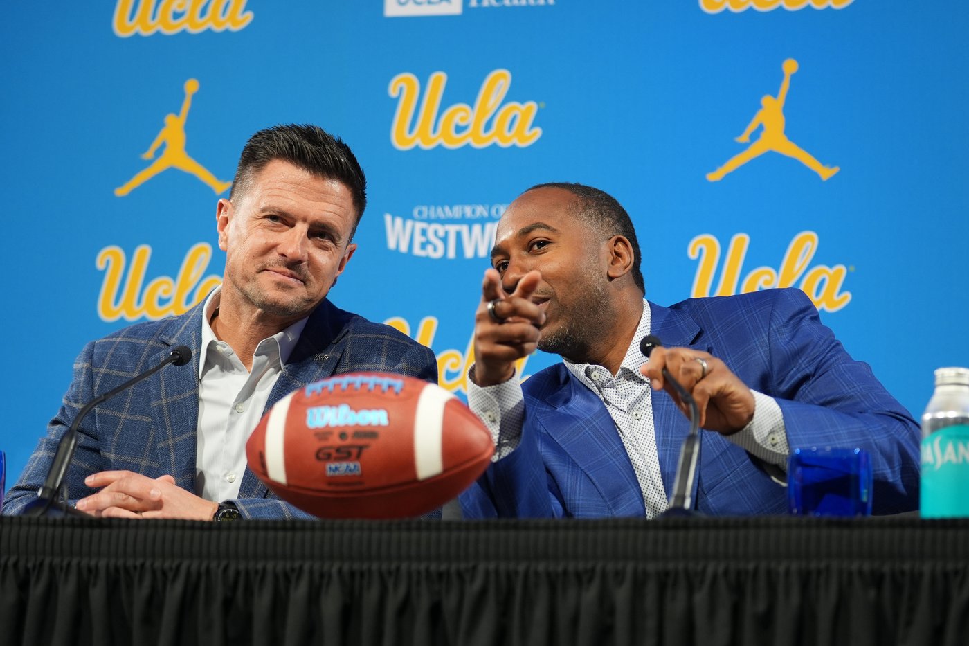 Chesney starts his UCLA football coaching era with energy, inspiration and a promise to win | iNFOnews.ca