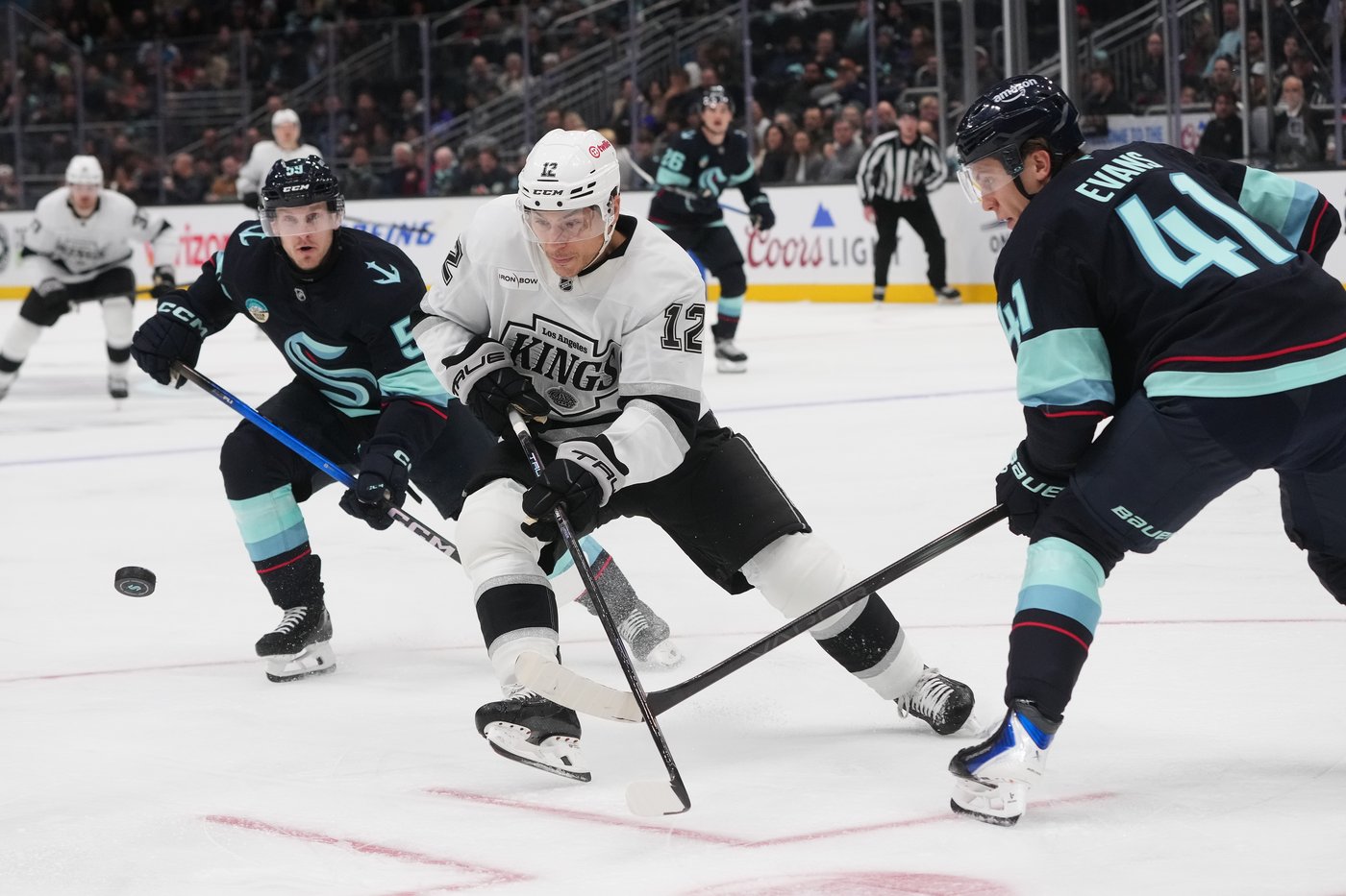 Vince Dunn scores in OT as Kraken beat Kings, end five-game skid | iNFOnews.ca Vince Dunn scores in OT as Kraken beat Kings, end five-game skid | iNFOnews.ca