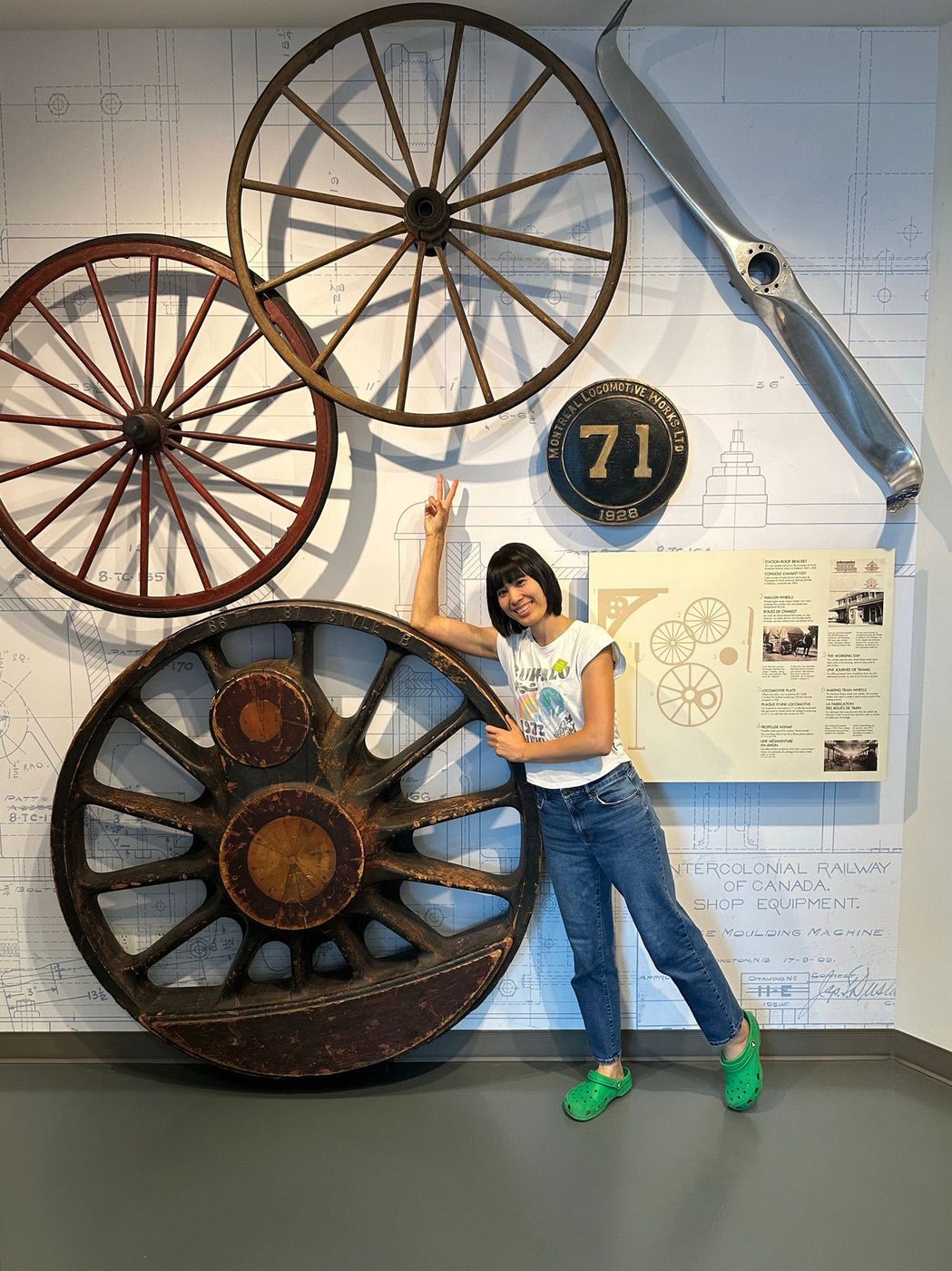 The rent-a-friend industry is booming among Canada's Chinese diaspora | iNFOnews.ca The rent-a-friend industry is booming among Canada's Chinese diaspora | iNFOnews.ca