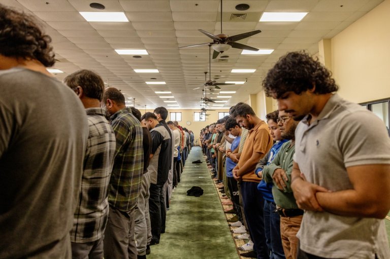 Muslim Americans push back as Republican politicians stoke anti-Sharia rhetoric ahead of election | iNFOnews.ca