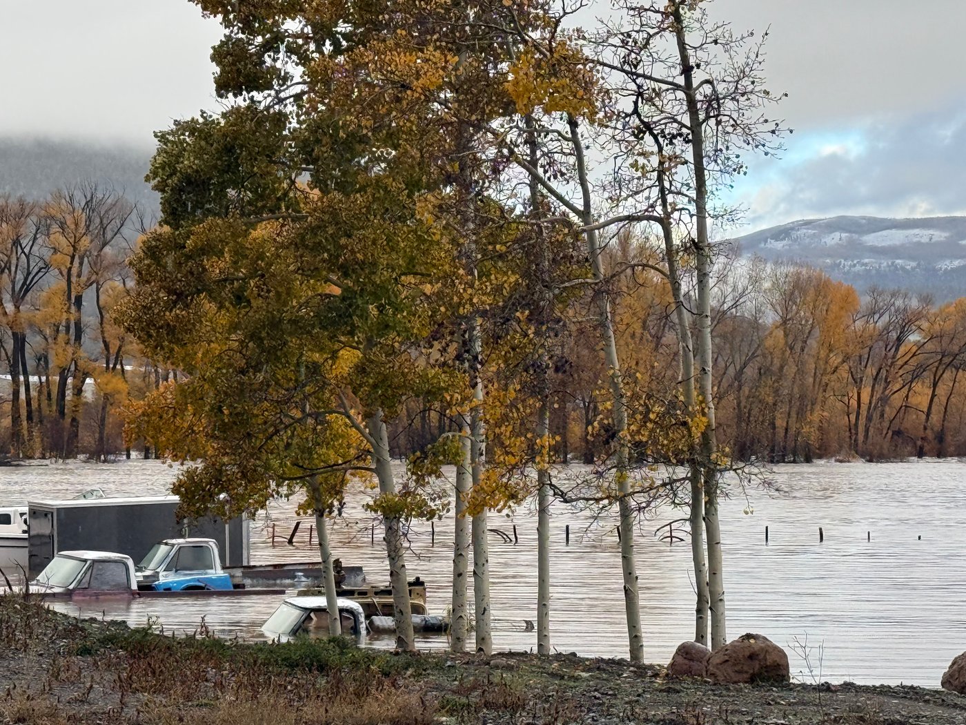 Still more rain, evacuations remain in place from Four Corners region flooding | iNFOnews.ca