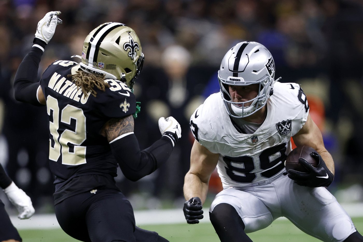 Raiders' Brock Bowers breaks 2 NFL records, including Mike Ditka's 1961 rookie tight end mark | iNFOnews.ca Raiders' Brock Bowers breaks 2 NFL records, including Mike Ditka's 1961 rookie tight end mark | iNFOnews.ca