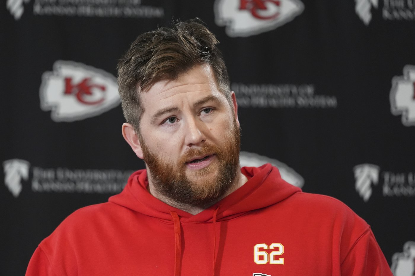 Super Bowl might hinge on middle men as Chiefs, Eagles prep for opponent's fierce interior pass rush | iNFOnews.ca
