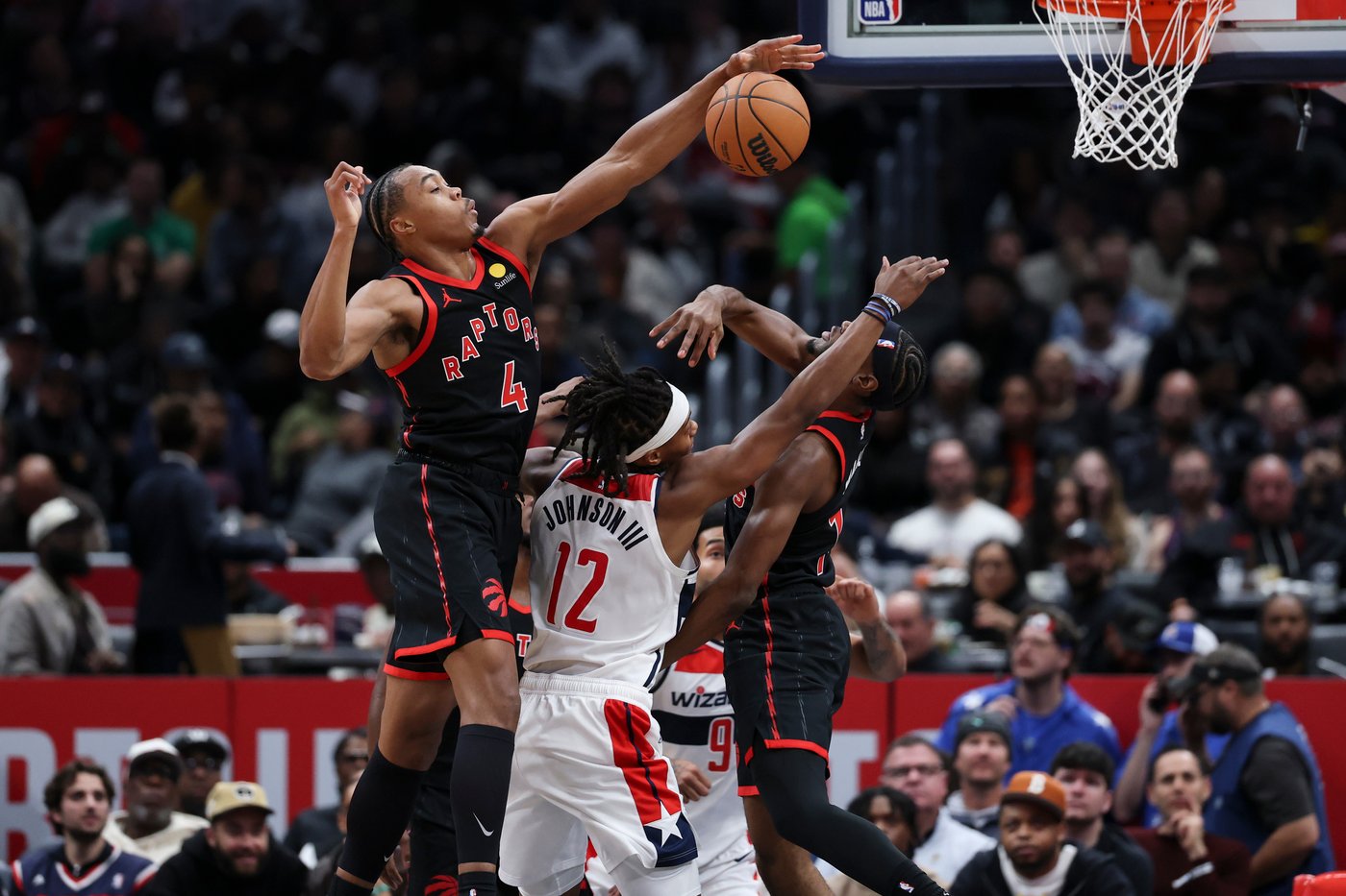 Barnes, Barrett pace Raptors to 112-102 road win over Wizards | iNFOnews.ca Barnes, Barrett pace Raptors to 112-102 road win over Wizards | iNFOnews.ca
