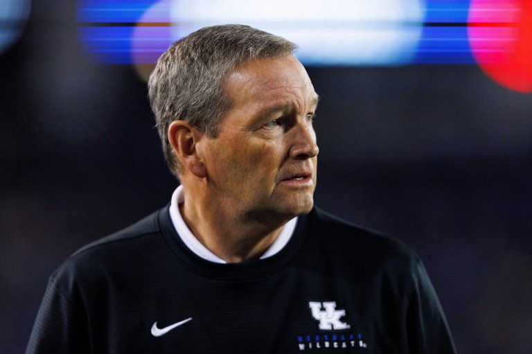 Retiring Kentucky AD Mitch Barnhart won't take new high-paying role at school | iNFOnews.ca