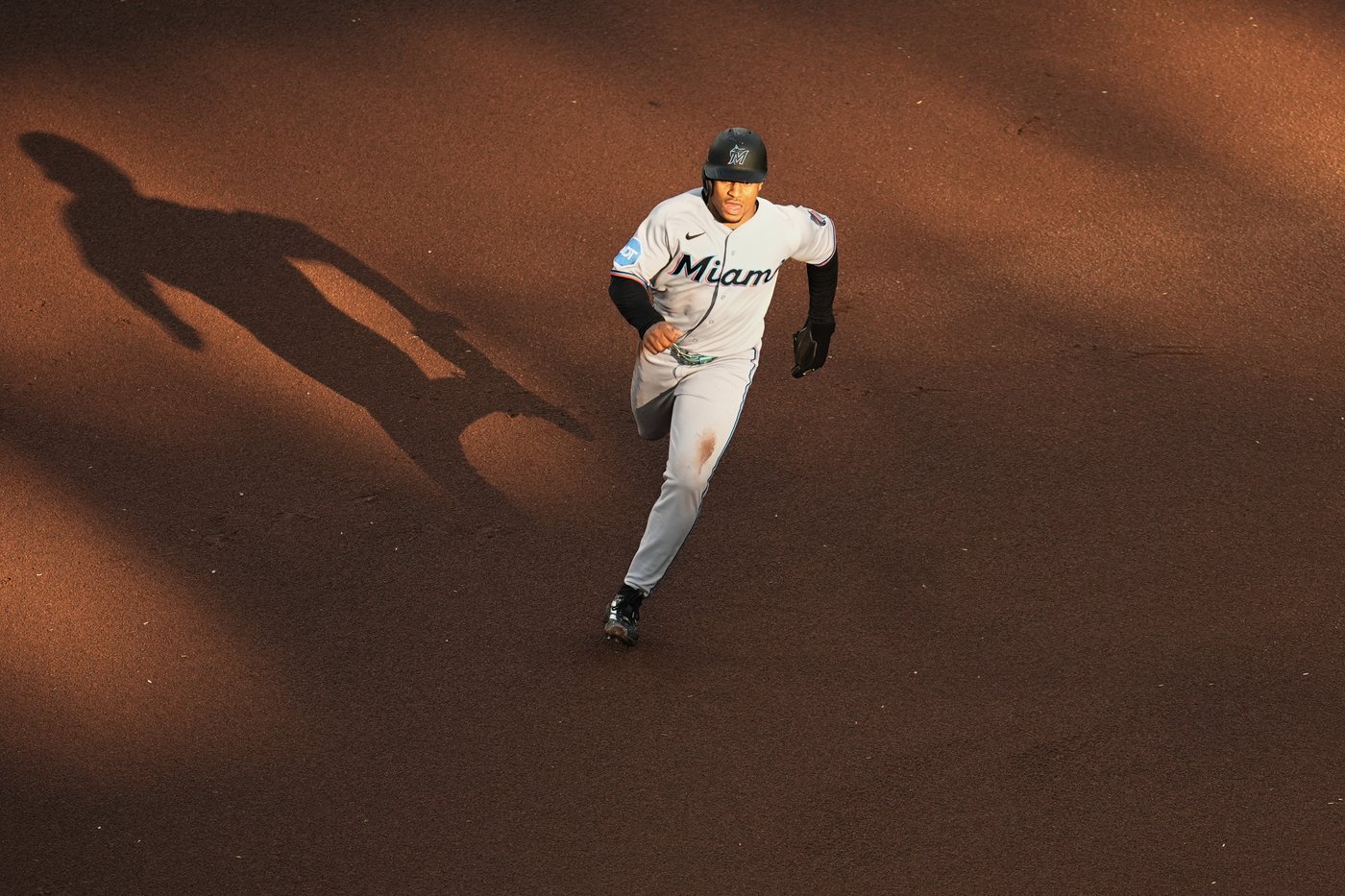Jiménez, Edwards lead Marlins' attack in 9-5 win over Twins | iNFOnews.ca