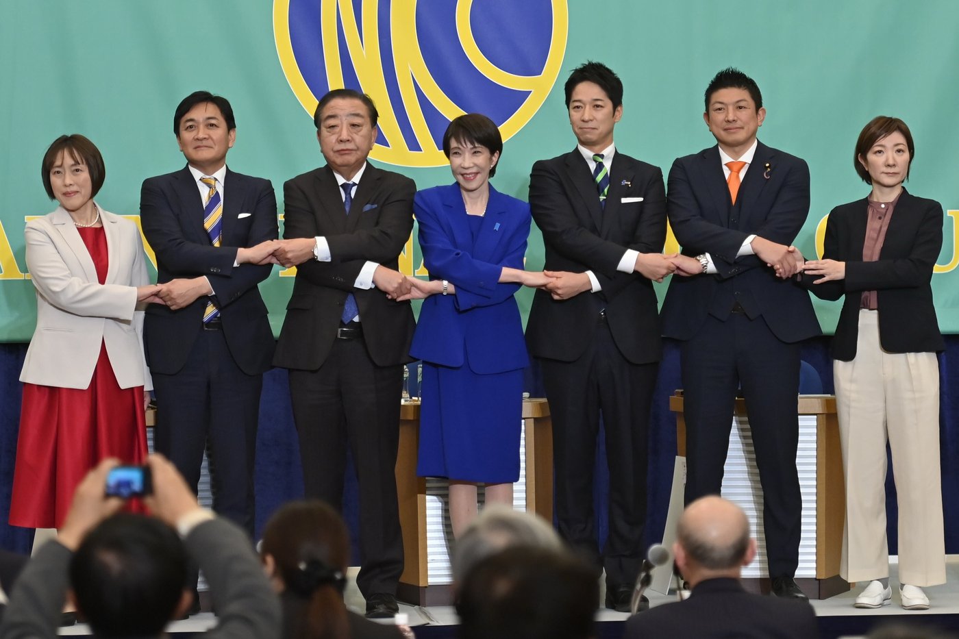 Japan's first female prime minister counts on her popularity to help her party win Sunday's election | iNFOnews.ca Japan's first female prime minister counts on her popularity to help her party win Sunday's election | iNFOnews.ca