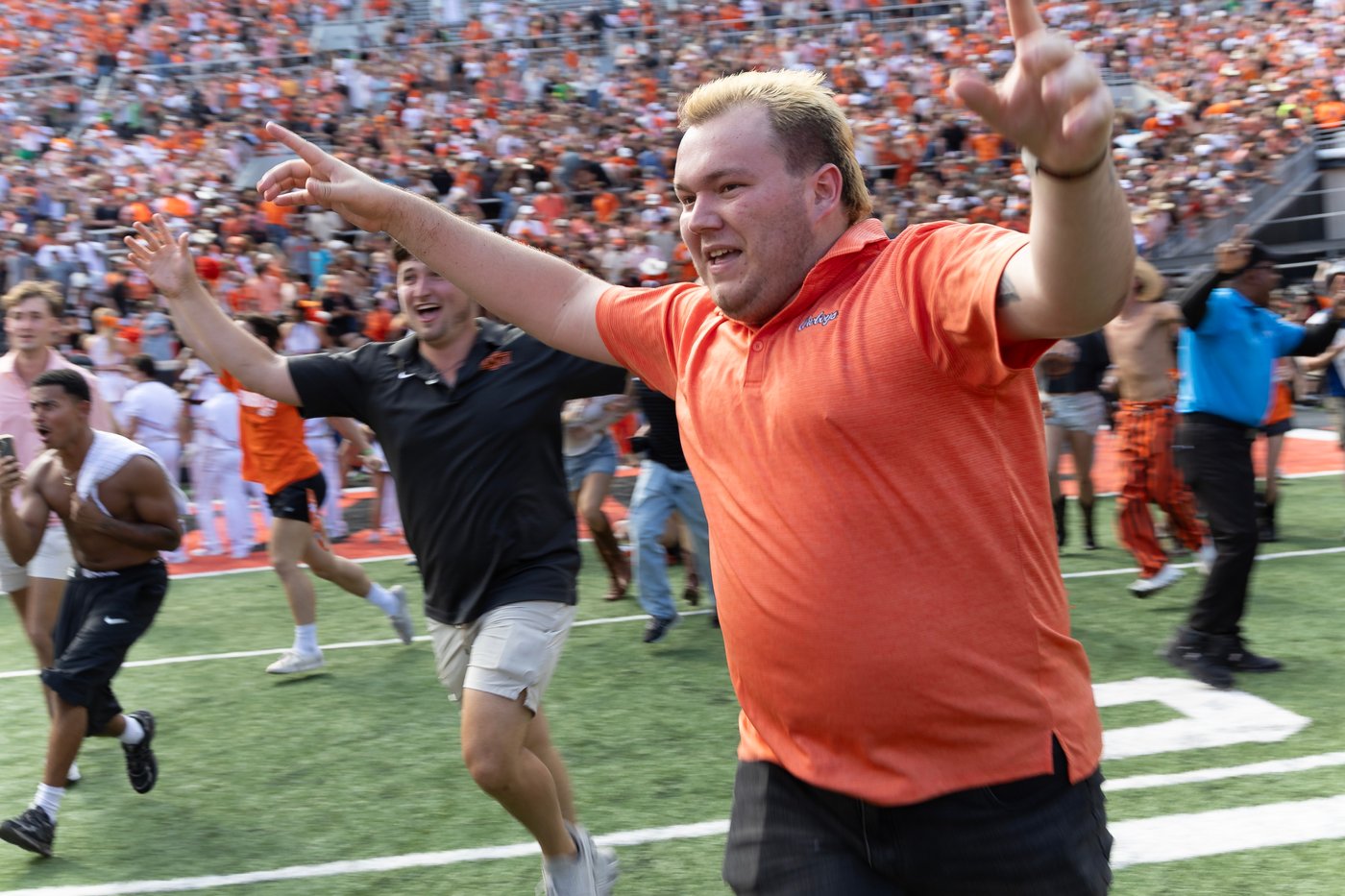 Oklahoma State stuns No. 6 Oregon 39-31, ending 21-game skid against FBS opponents | iNFOnews.ca