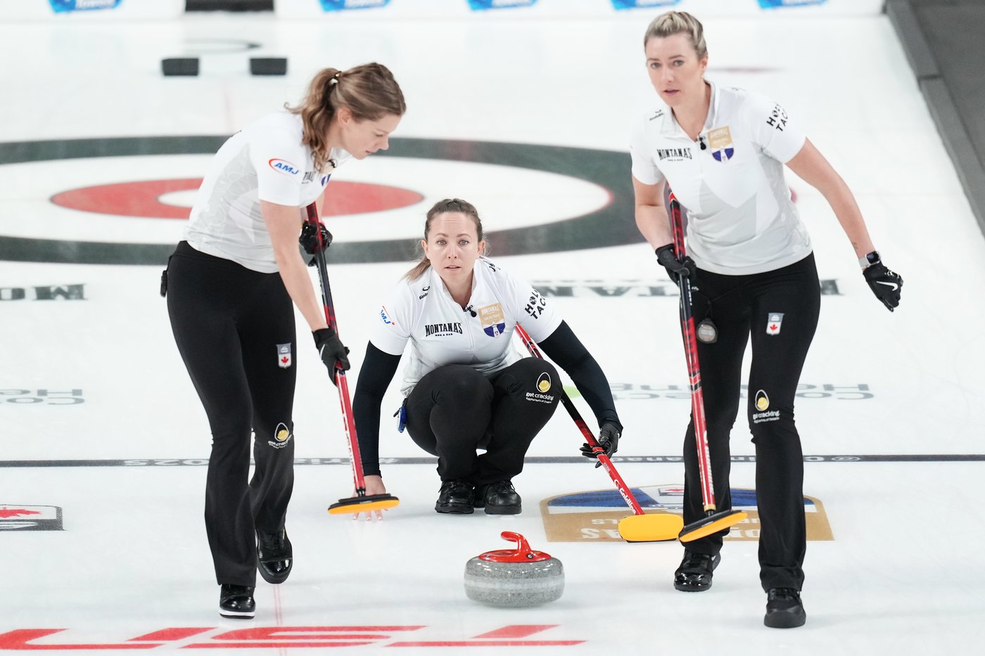 Einarson still perfect at Canadian Olympic curling trials, Homan in striking distance | iNFOnews.ca Einarson still perfect at Canadian Olympic curling trials, Homan in striking distance | iNFOnews.ca