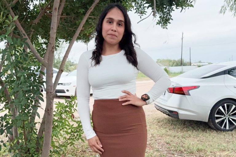 US cites 'unauthorized travel' to end DACA status for a mother of 3 deported to Mexico | iNFOnews.ca
