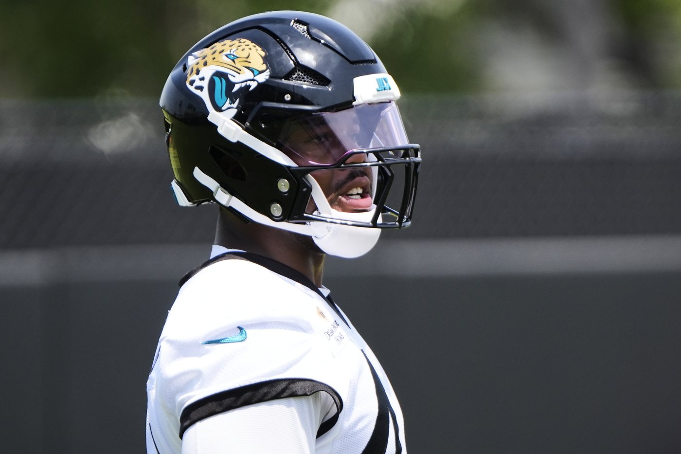 Mass in the past: Josh Hines-Allen and his Jaguars teammates slim down in hopes of turning up | iNFOnews.ca