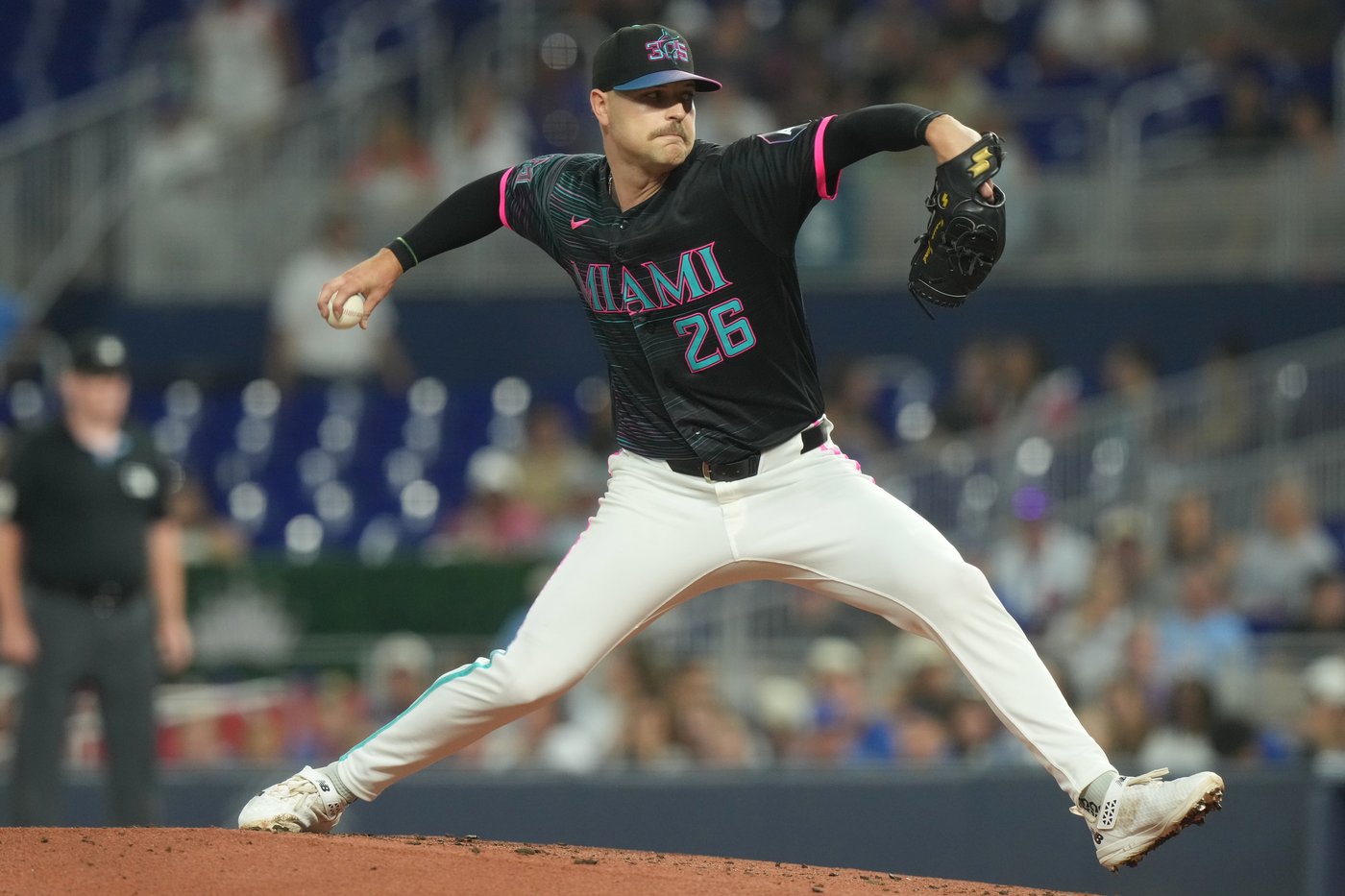 Imanaga pitches 6 sharp innings, Crow-Armstrong doubles, steals 33rd base as Cubs beat Marlins 6-1 | iNFOnews.ca Imanaga pitches 6 sharp innings, Crow-Armstrong doubles, steals 33rd base as Cubs beat Marlins 6-1 | iNFOnews.ca