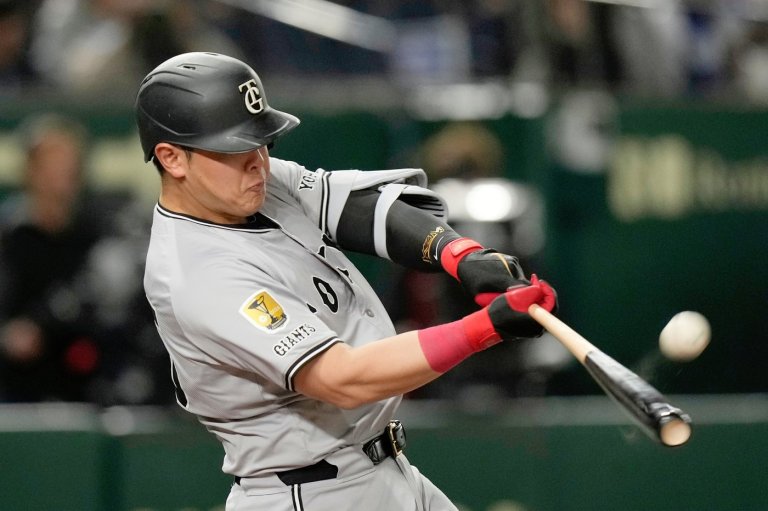 Japanese infielder Kazuma Okamoto, pitcher Kona Takahashi posted and can sign with MLB teams | iNFOnews.ca