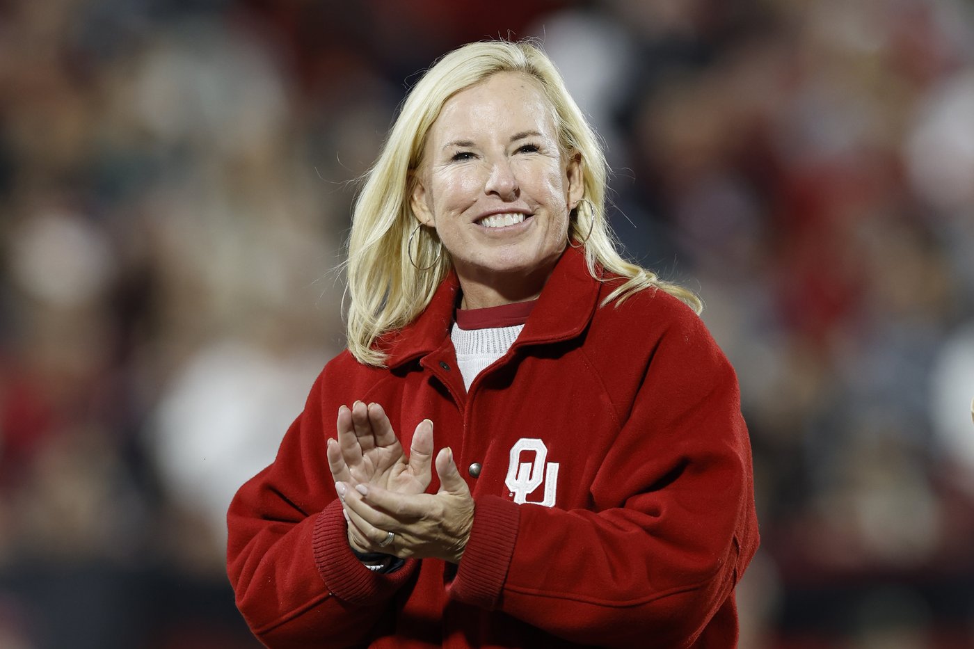 Oklahoma's Patty Gasso chosen to coach USA Softball program through 2028 Olympics | iNFOnews.ca Oklahoma's Patty Gasso chosen to coach USA Softball program through 2028 Olympics | iNFOnews.ca