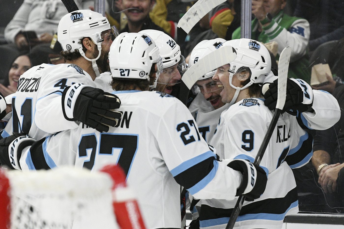 Jaxson Stauber registers first shut out of his career, Utah blanks Golden Knights, 6-0 | iNFOnews.ca
