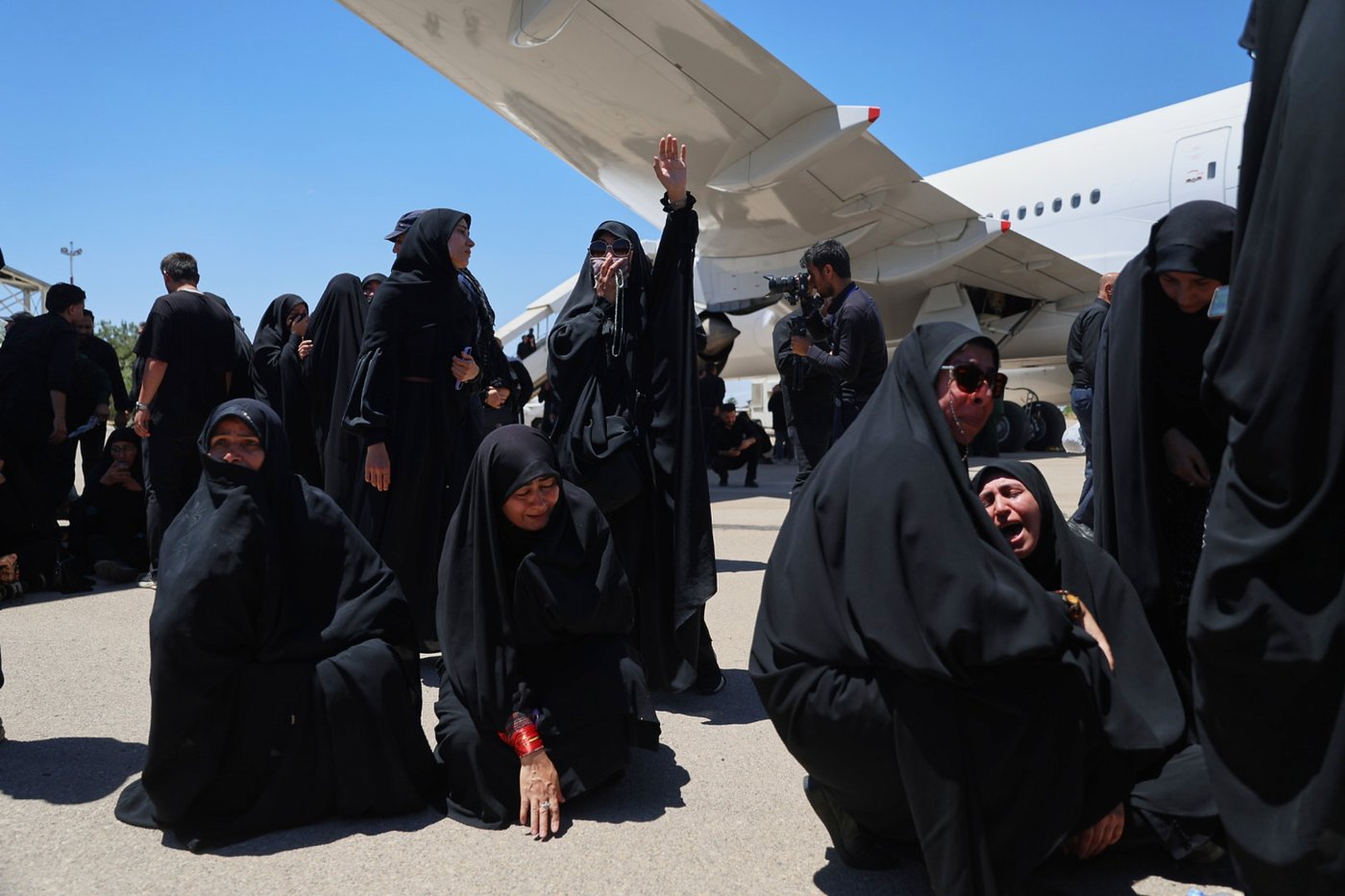 A bitterly divided Iran grapples with Khamenei's legacy as he is laid to rest | iNFOnews.ca A bitterly divided Iran grapples with Khamenei's legacy as he is laid to rest | iNFOnews.ca