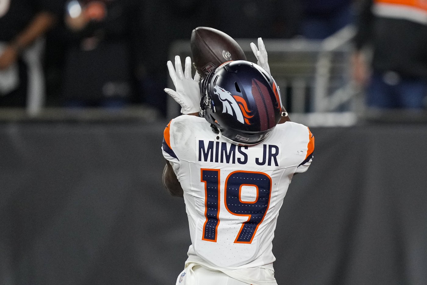 Broncos can wipe away back-to-back heartbreakers and make playoffs by beating Kansas City | iNFOnews.ca