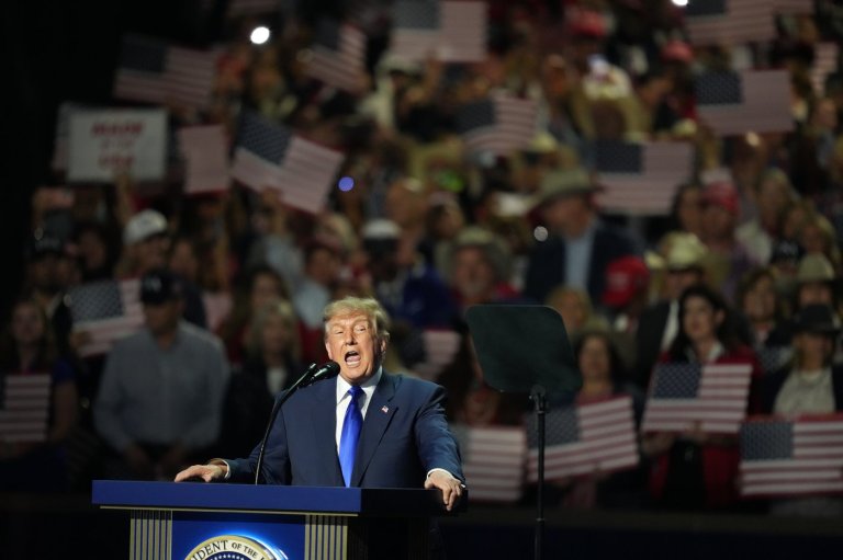 Trump's Canada-bashing echoed by supporters at Dallas convention | iNFOnews.ca