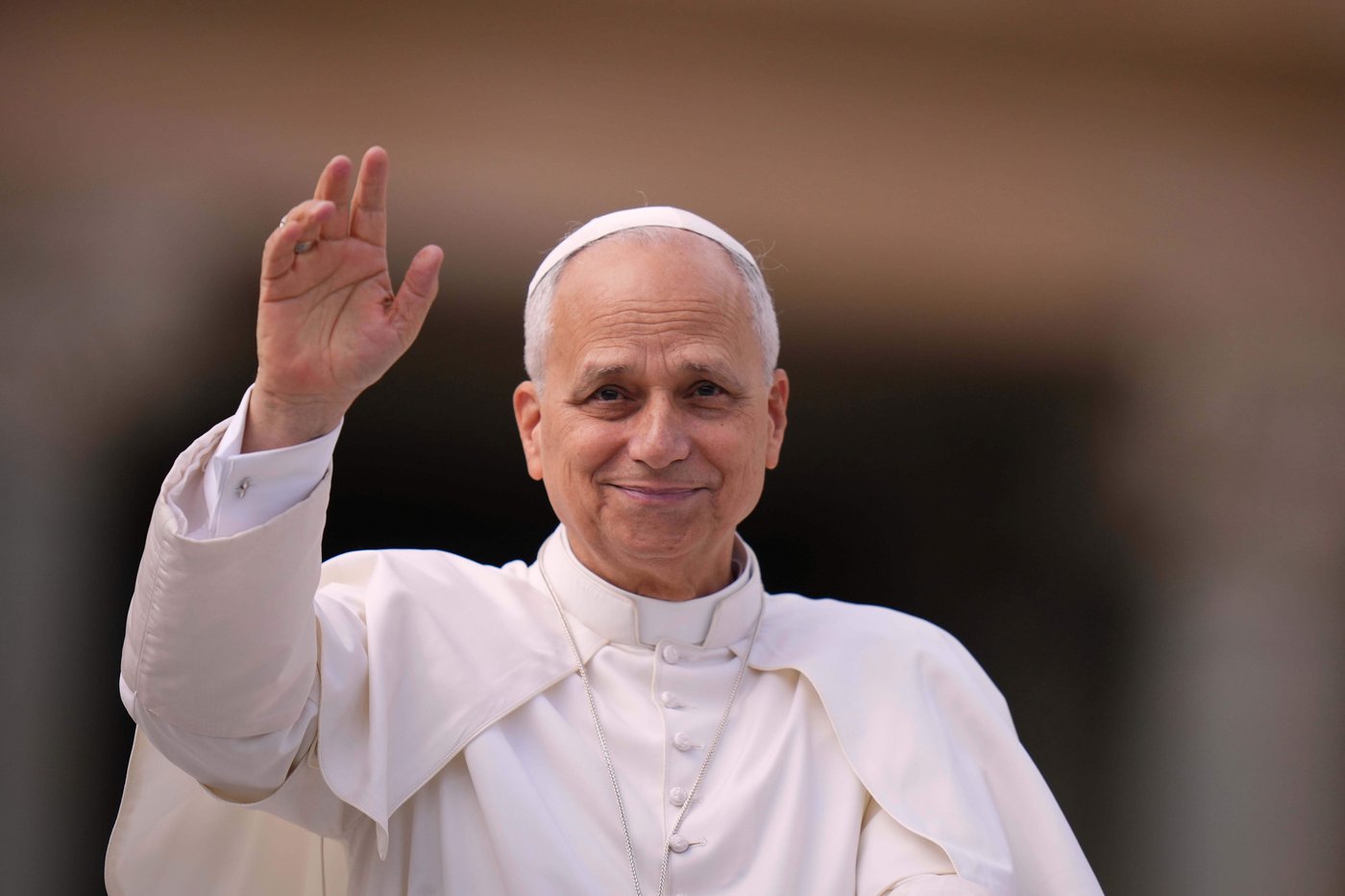 American cardinal celebrates old Latin Mass in St. Peter's in a sign of change | iNFOnews.ca