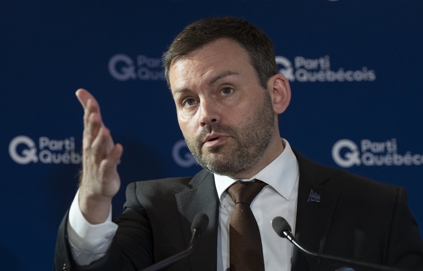 Quebec Liberal leader defends party as report casts doubt over vote-buying texts | iNFOnews.ca