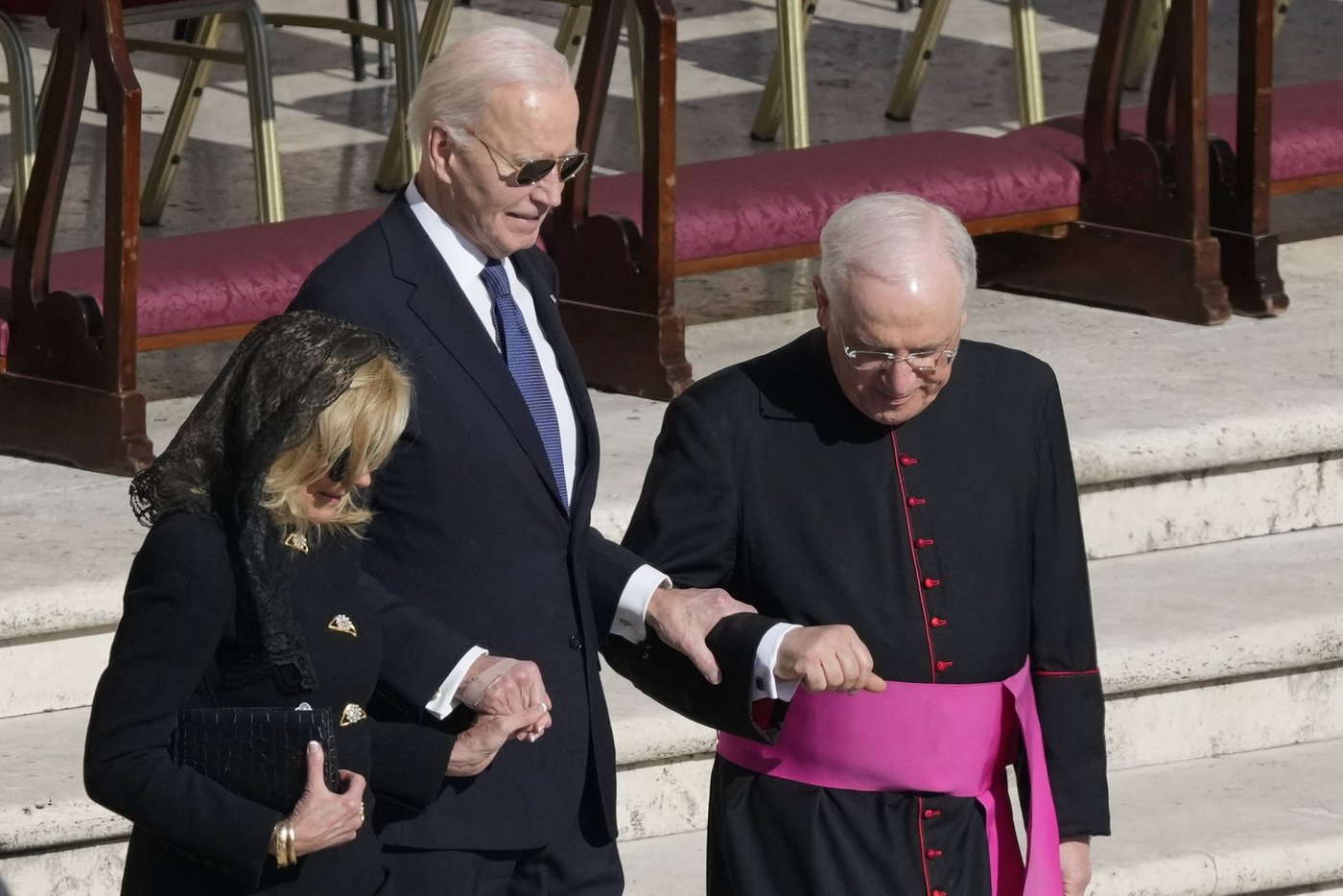 PHOTO COLLECTION: Vatican Pope Funeral Top Photos of the Day | iNFOnews.ca PHOTO COLLECTION: Vatican Pope Funeral Top Photos of the Day | iNFOnews.ca