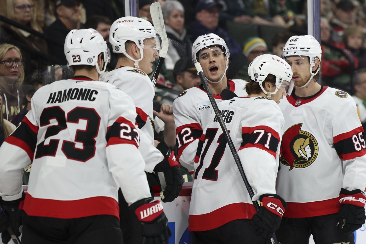 Josh Norris scores late power-play goal in the Senators' 3-1 victory over the Wild | iNFOnews.ca